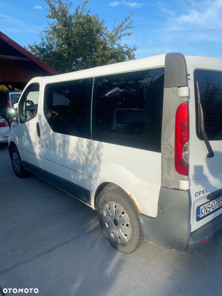 Opel Vivaro - 4