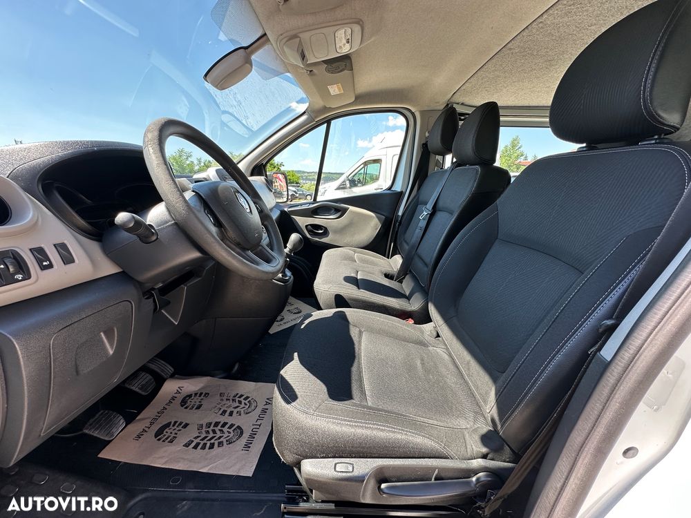 Renault Trafic Mixt - 17