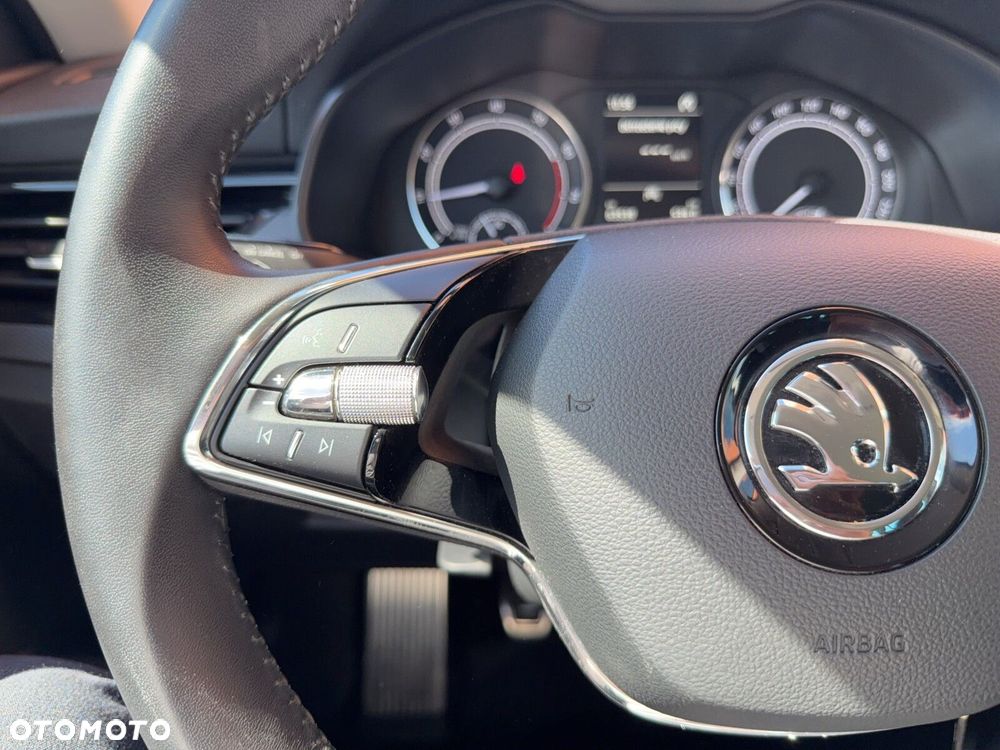 Skoda Kamiq 1.0 TSI Ambition - 17