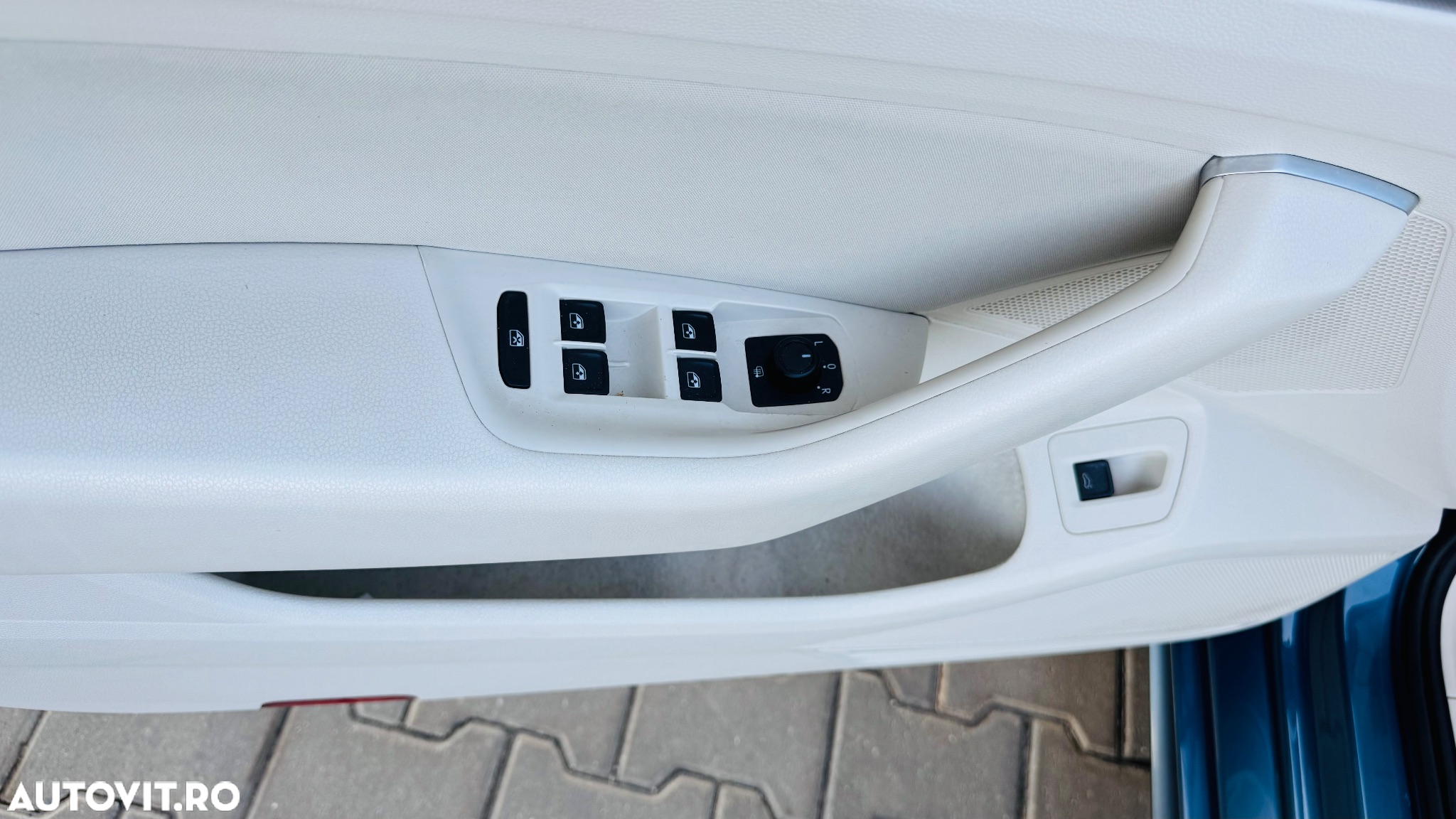 Volkswagen Passat - 26