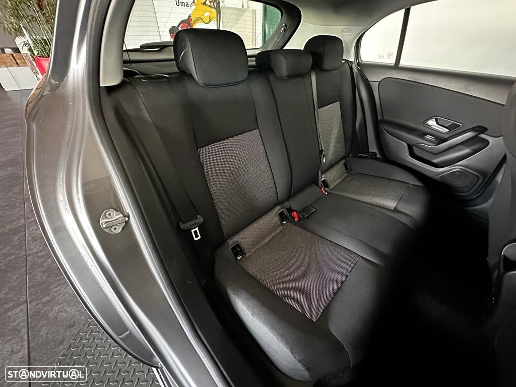 Mercedes-Benz A 180 7G-DCT Advanced Progressive - 29