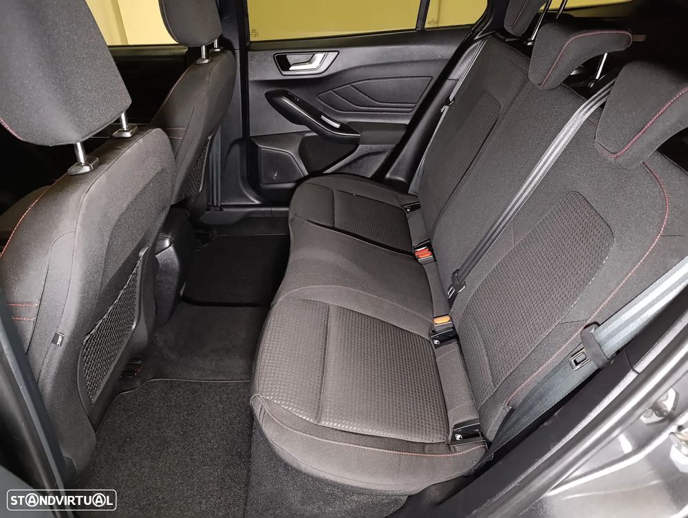 Ford Focus SW 1.0 EcoBoost ST-Line - 16