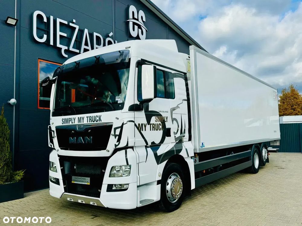 MAN MAN MAN TGX 26.440 // E6 // chłodnia z windą // 22 Epal // sypialka // - 3