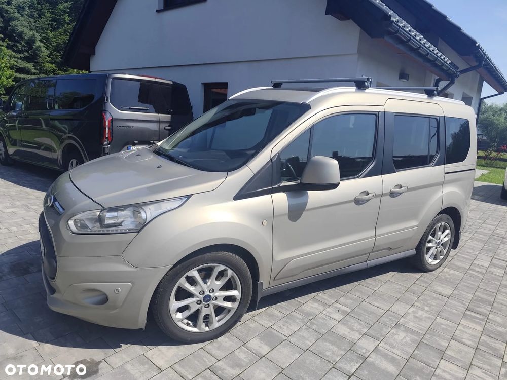 Ford Tourneo Connect 1.5 TDCi Titanium - 2