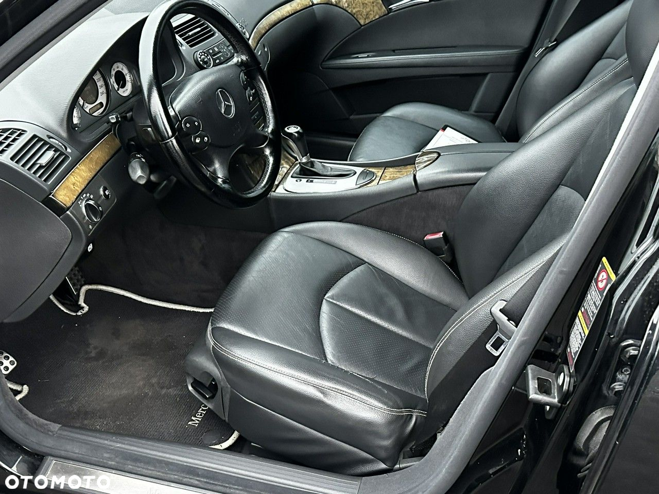 Mercedes-Benz Klasa E - 7