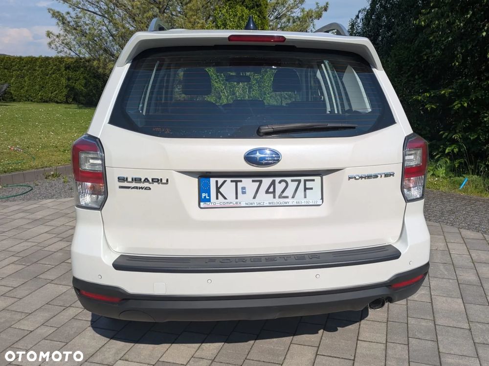 Subaru Forester 2.0 i Exclusive (EyeSight) Lineartronic - 2