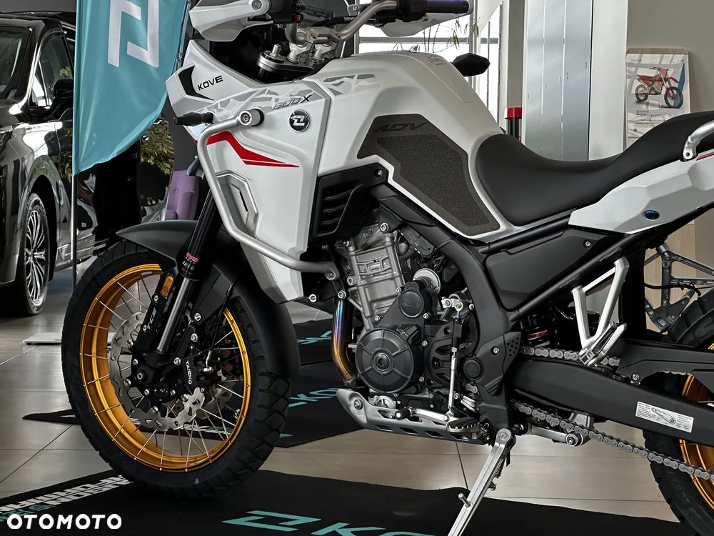 KOVE 800X Touring - 29