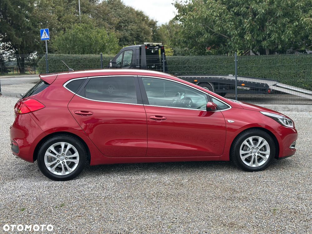 Kia Ceed Cee'd 1.6 CRDi Business Line - 11