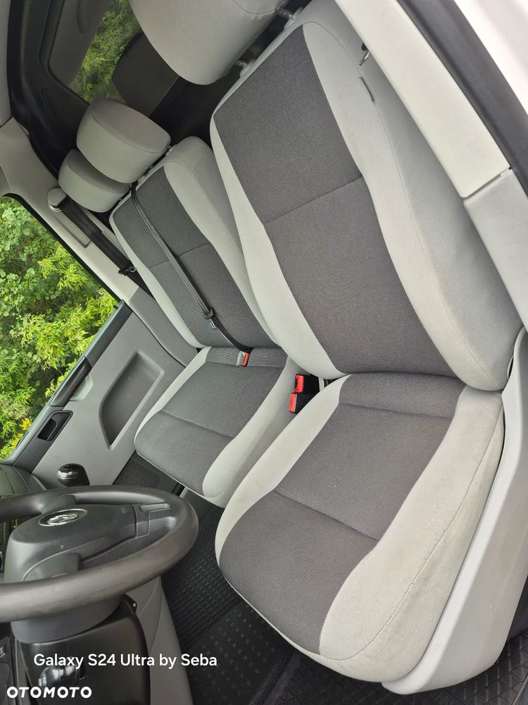 Volkswagen Transporter - 10