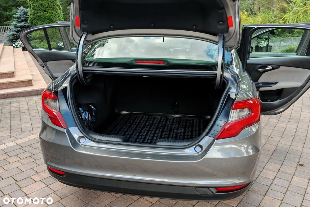 Fiat Tipo 1.4 16V Lounge - 12