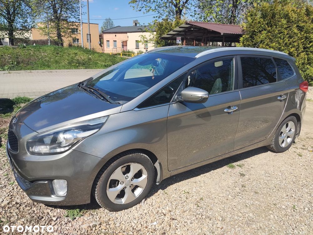 Kia Carens 1.6 GDI L - 2