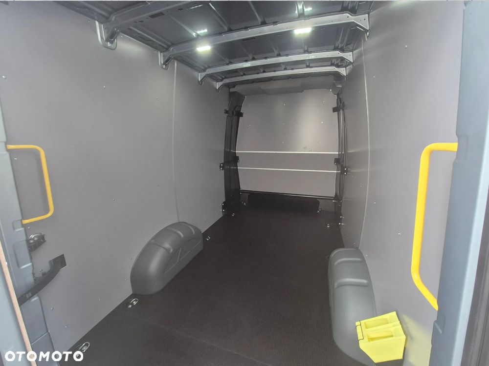 Volkswagen Crafter 35 - 9