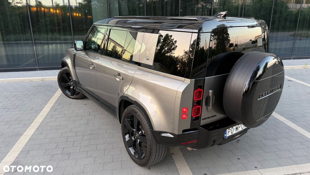 Land Rover Defender 3.0 D250 mHEV HSE - 36