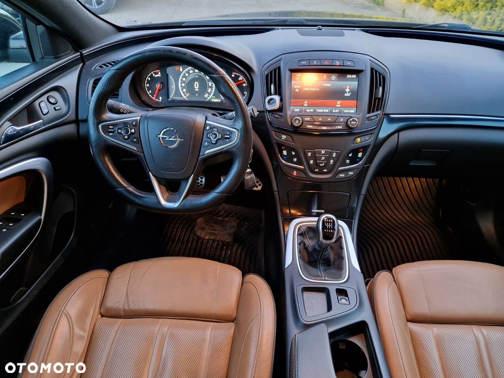 Opel Insignia - 21