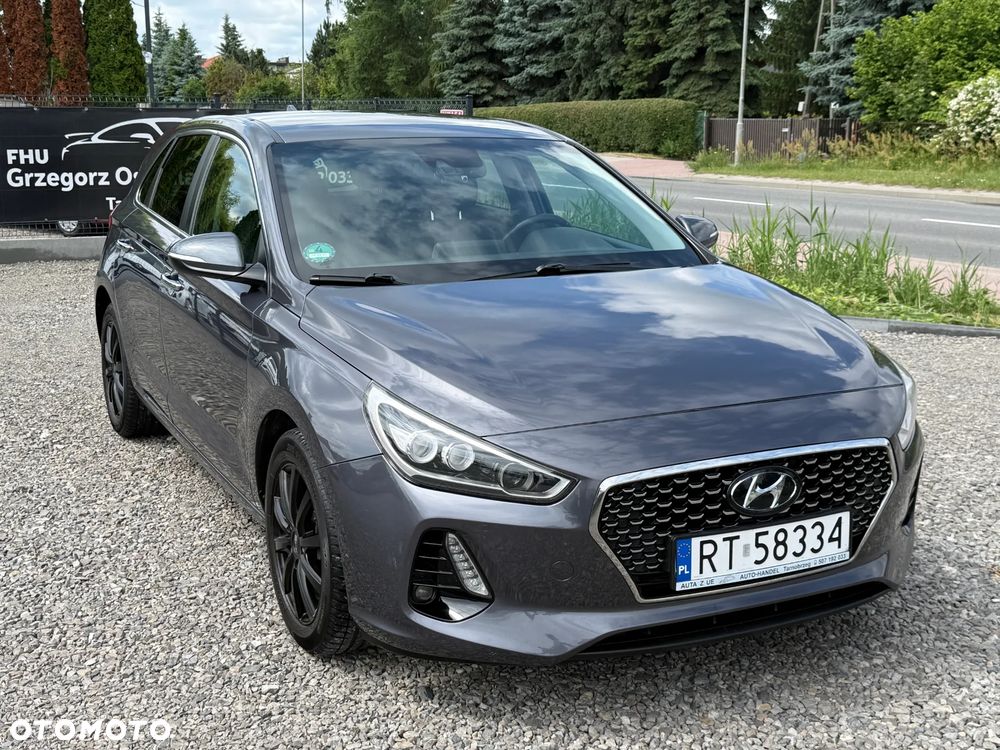 Hyundai i30 1.4 T-GDI Premiere Style - 11