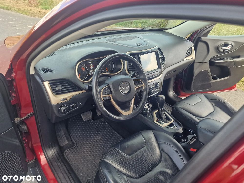 Jeep Cherokee 3.2 V6 Active Drive I Limited - 24