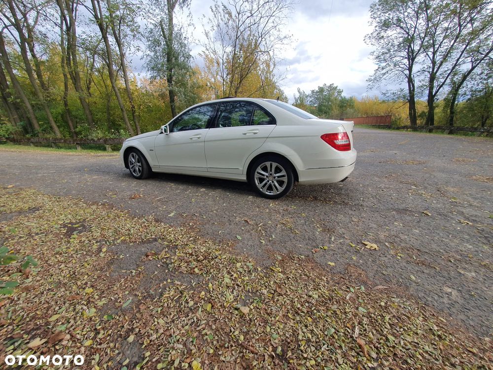 Mercedes-Benz Klasa C 200 CDI 7G-TRONIC Avantgarde Edition - 30