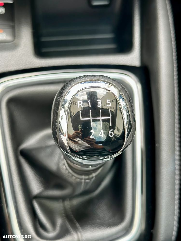Nissan Qashqai - 22