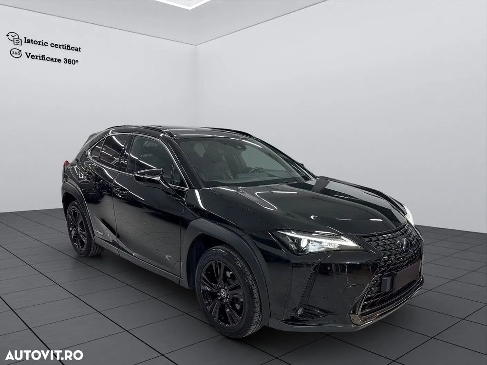 Lexus UX 250h FWD Executive - 4
