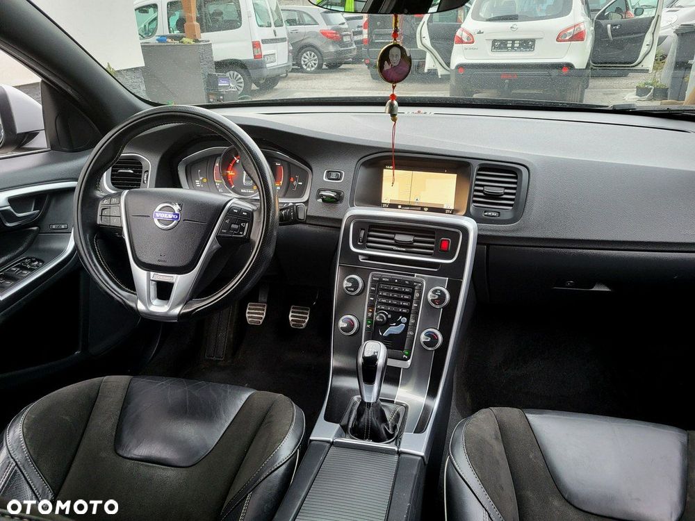Volvo S60 - 11