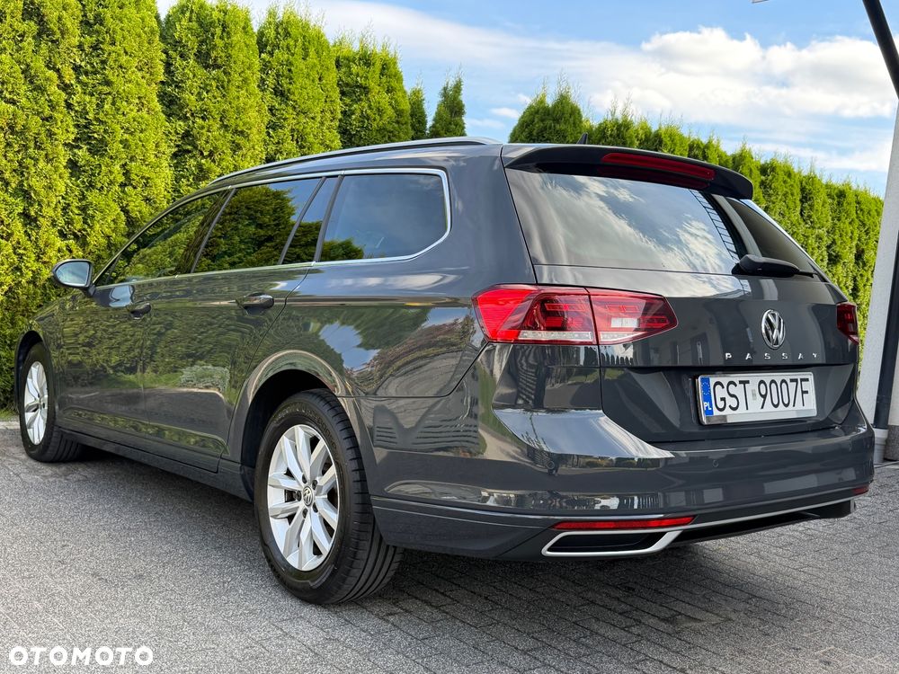 Volkswagen Passat 2.0 TDI SCR DSG Business - 3