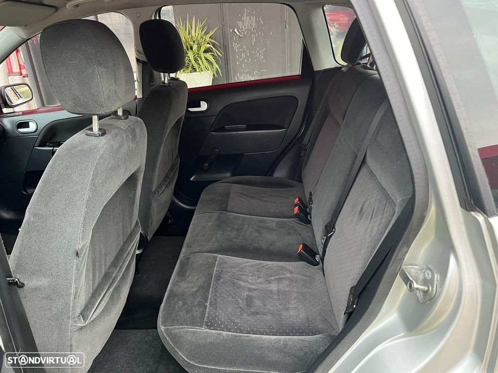 Ford Fiesta 1.4 TDCi Ghia Durashift - 13