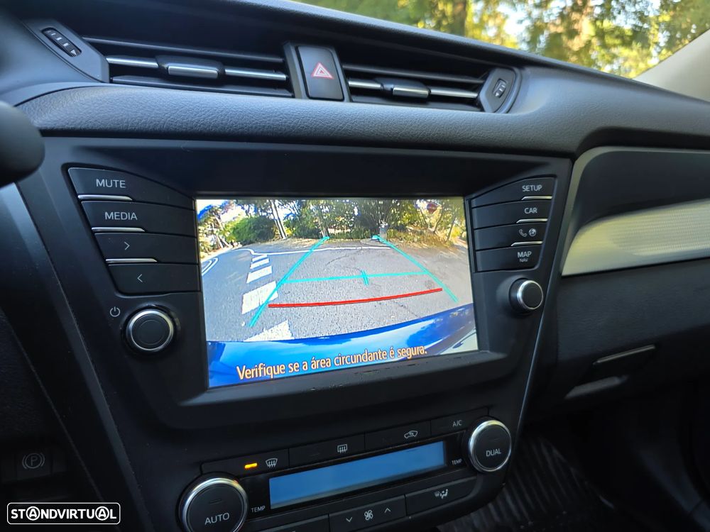 Toyota Avensis SW 2.0 D-4D Luxury+GPS - 19