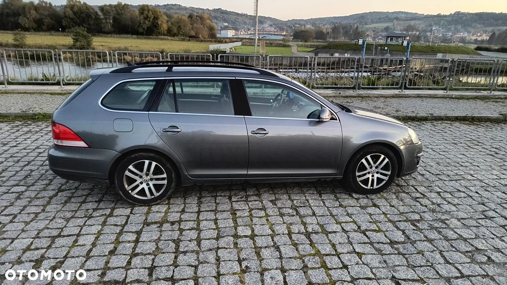 Volkswagen Golf 1.9 TDI Sportline DSG - 9
