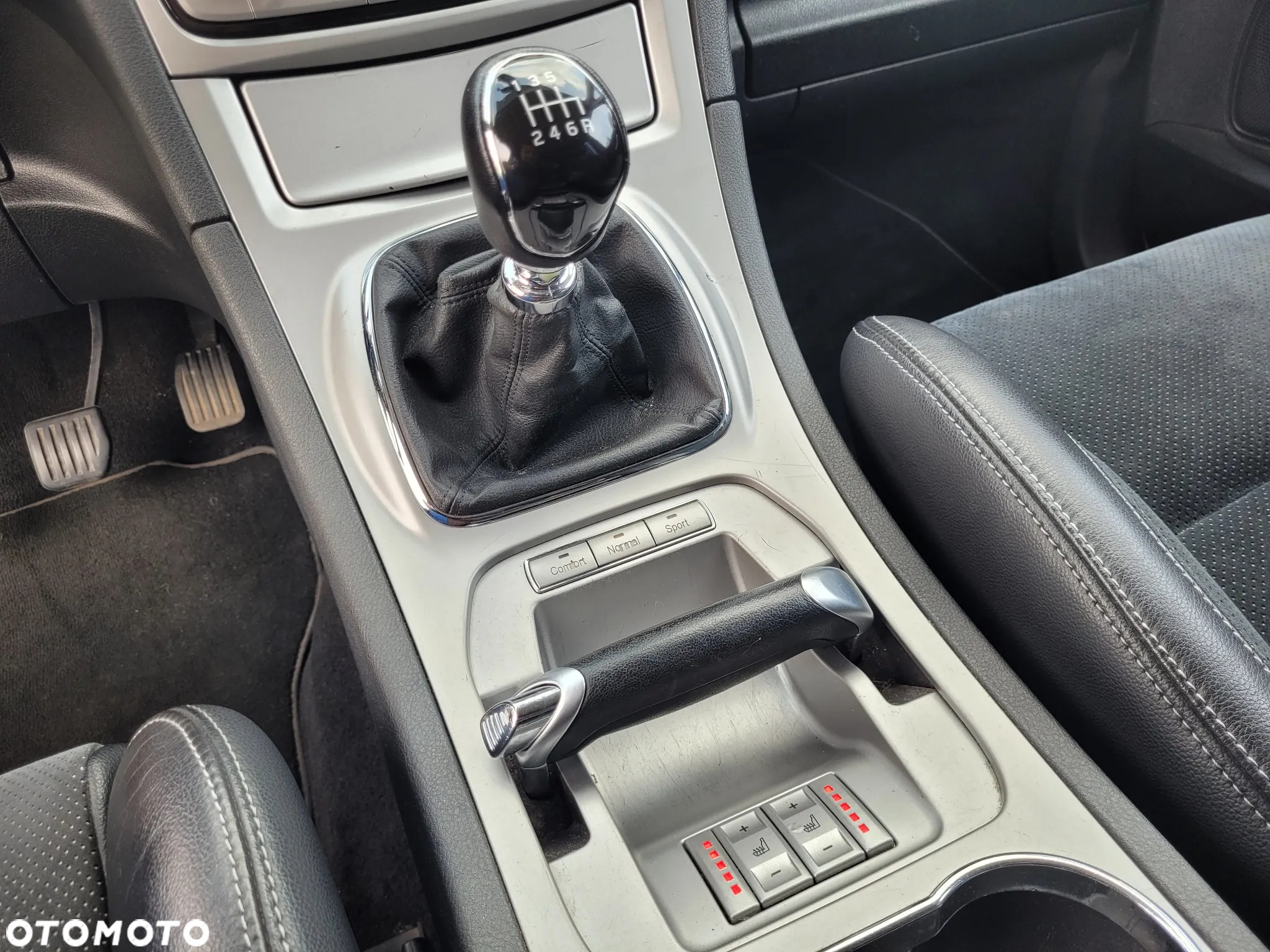 Ford S-Max 2.5 Titanium - 13