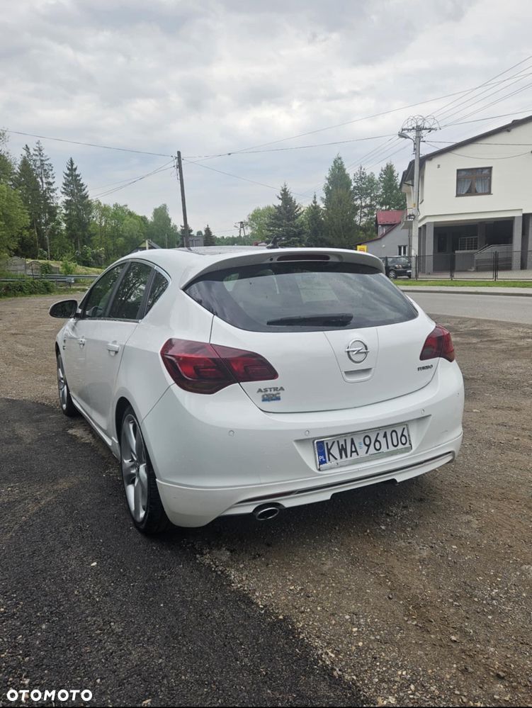Opel Astra 1.6 T Sport - 1