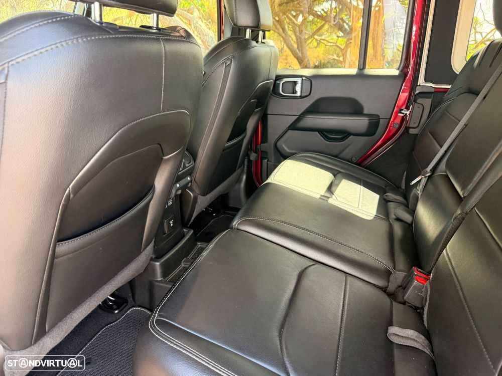 Jeep Wrangler Unlimited 2.0 TG 4xe 80º Aniversário - 19