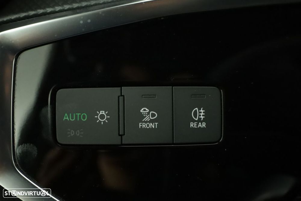 Audi Q3 Sportback 45 TFSIe S line S tronic - 20