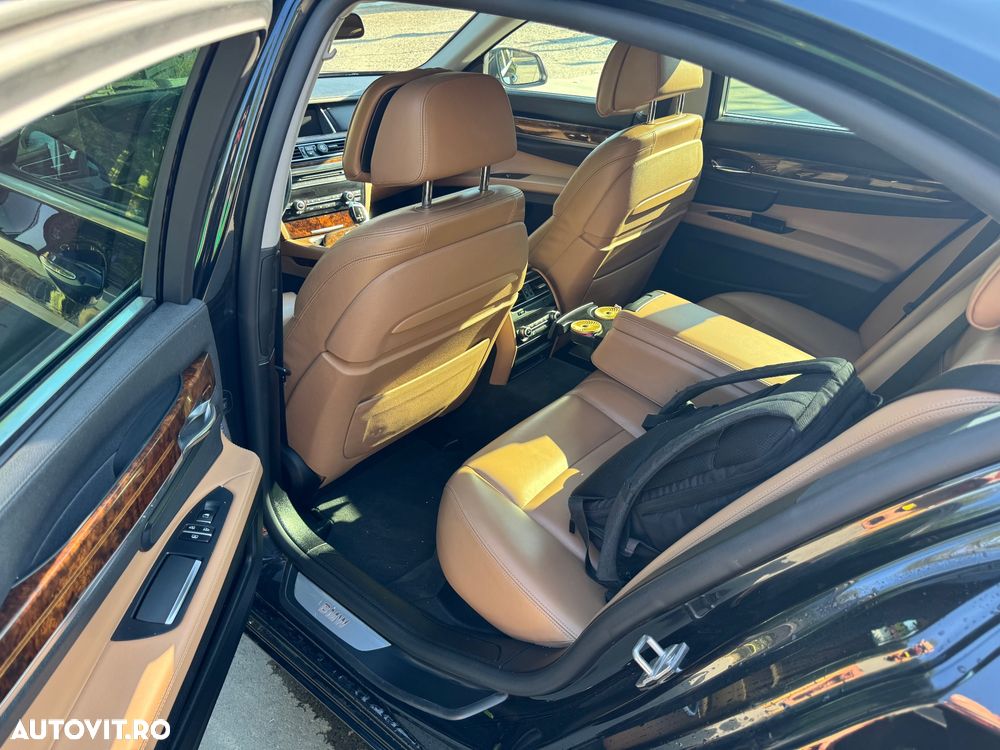 BMW Seria 7 730d xDrive - 5
