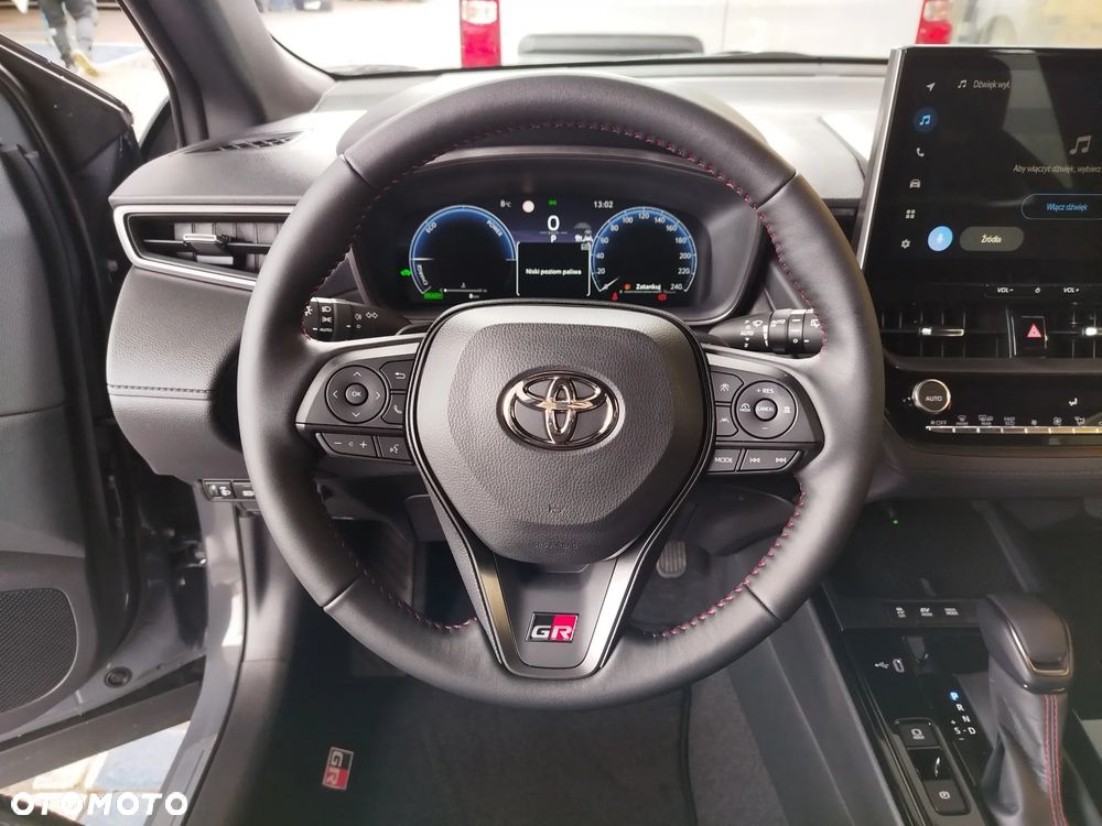 Toyota Corolla Cross 2.0 Hybrid GR Sport - 10