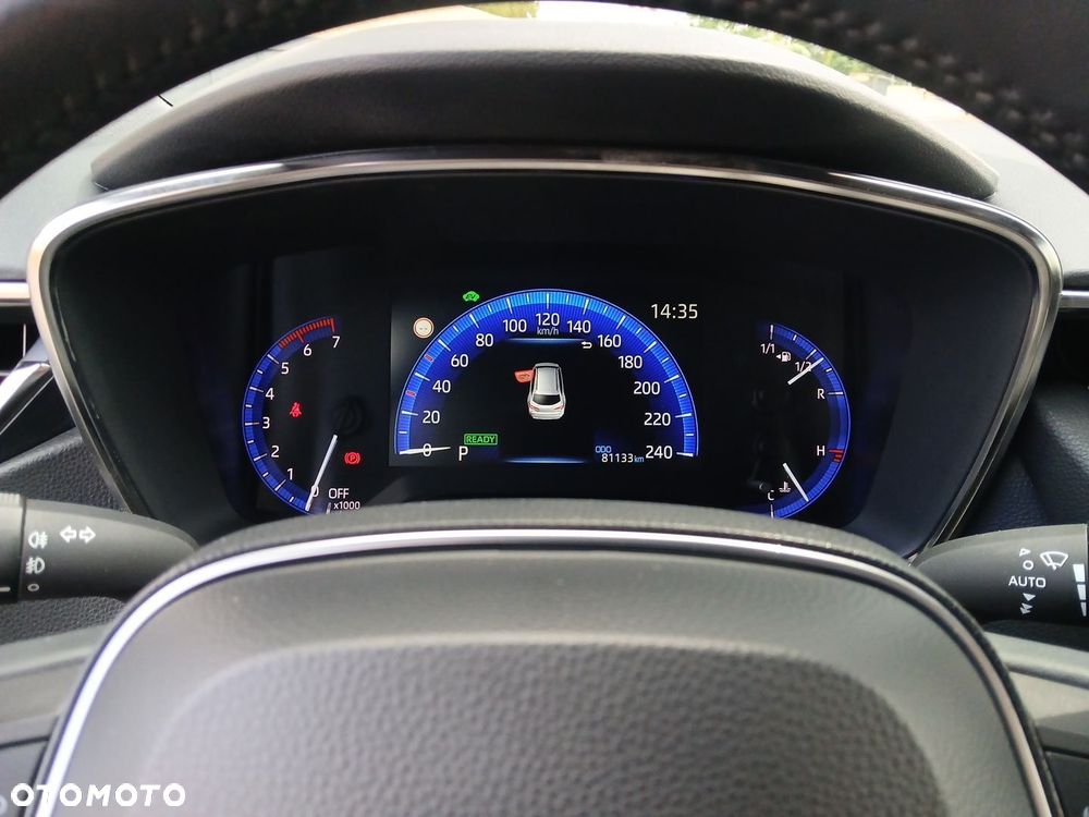 Toyota Corolla 1.8 Hybrid Comfort - 28