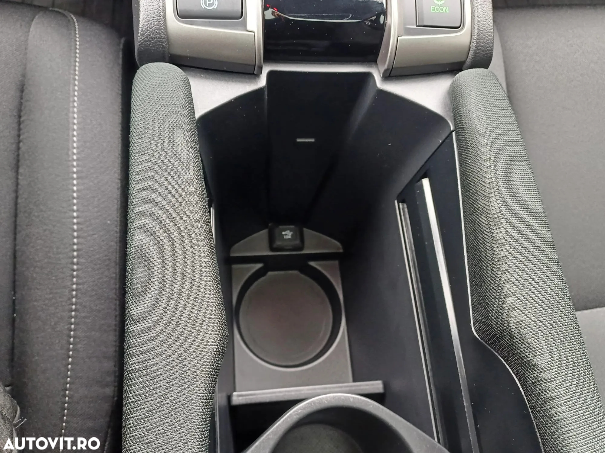 Honda Civic 1.5 VTEC Turbo CVT Sport Plus - 21