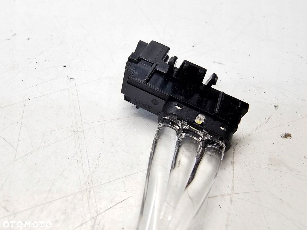 LISTWA LED DRZWI PRAWY TYŁ AUDI A6 C7 A7 4G 4G0947355C 4G0947178 - 3