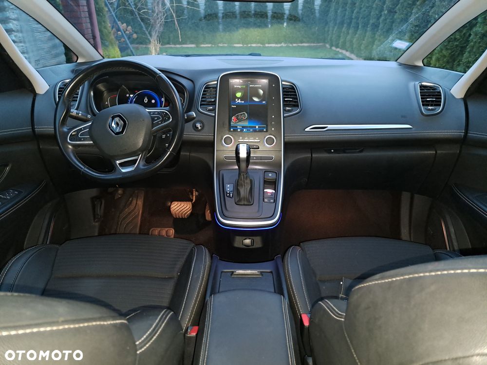 Renault Grand Scenic - 14