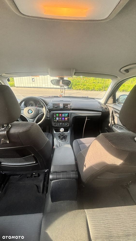 BMW Seria 1 116i - 11