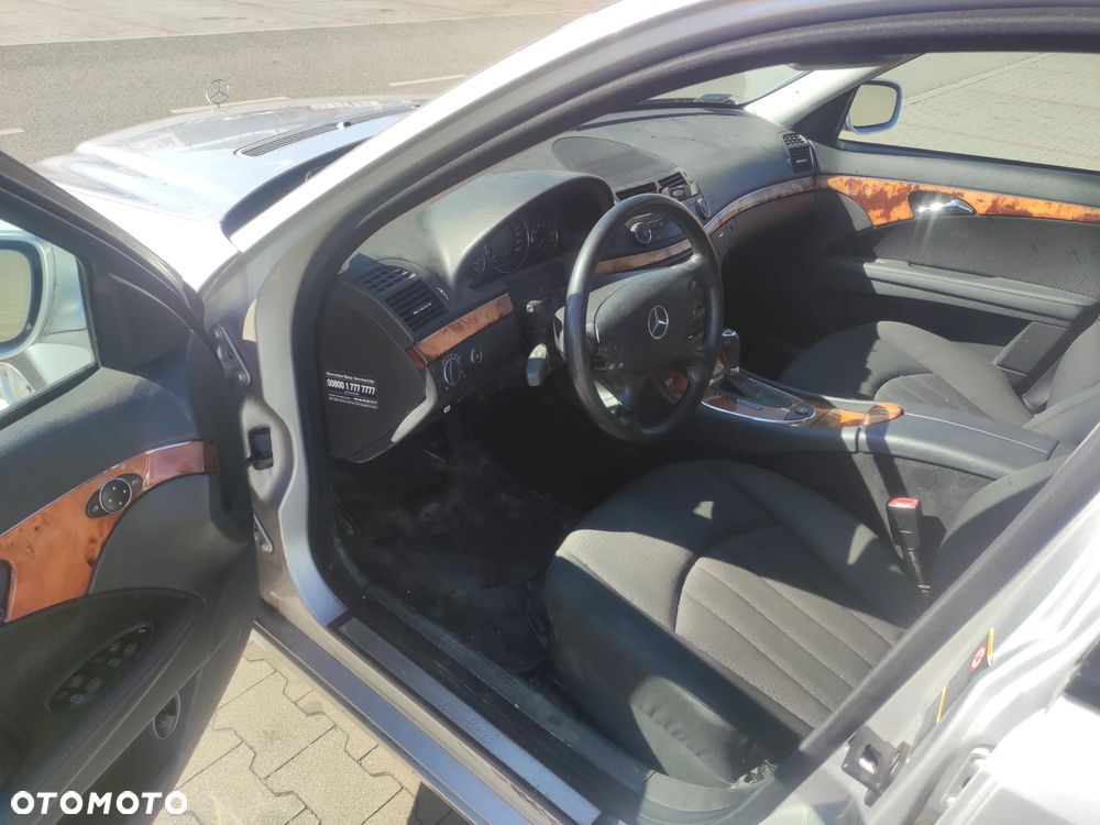 Mercedes-Benz Klasa E 200 Kompressor Automatik Elegance - 13