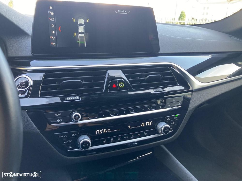 BMW 520 d Line Luxury Auto - 16