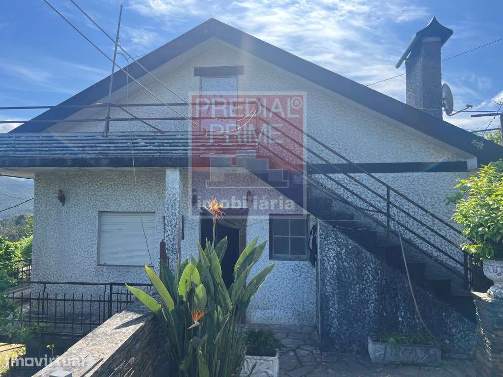 MORADIA INDEPENDENTE COMPOSTA POR 2 CASAS EM CANELAS AROUCA - Grande imagem: 3/16
