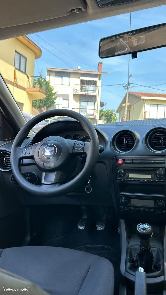 SEAT Ibiza - 14