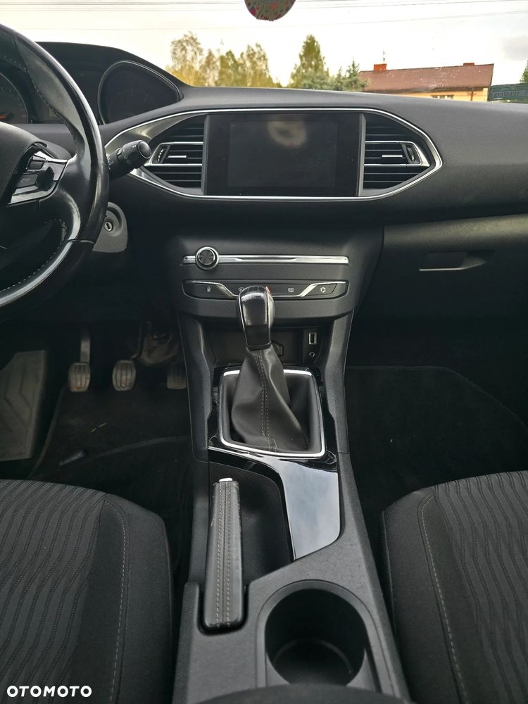 Peugeot 308 1.6 BlueHDi Active S&S - 16