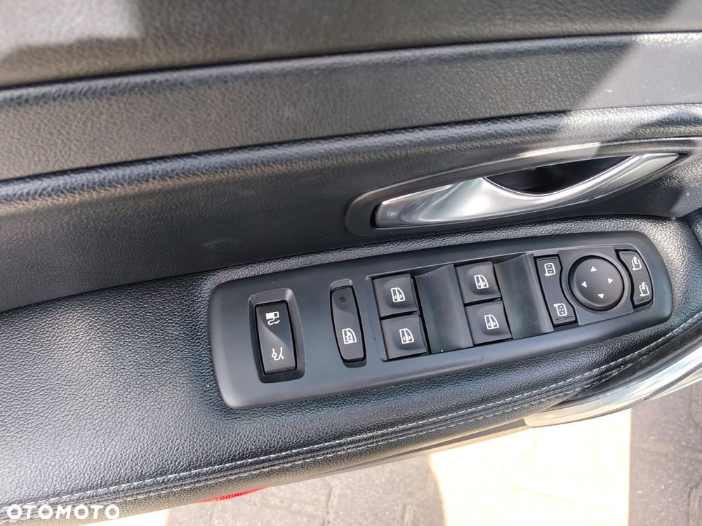 Renault Latitude 2.0 dCi Privilege - 31