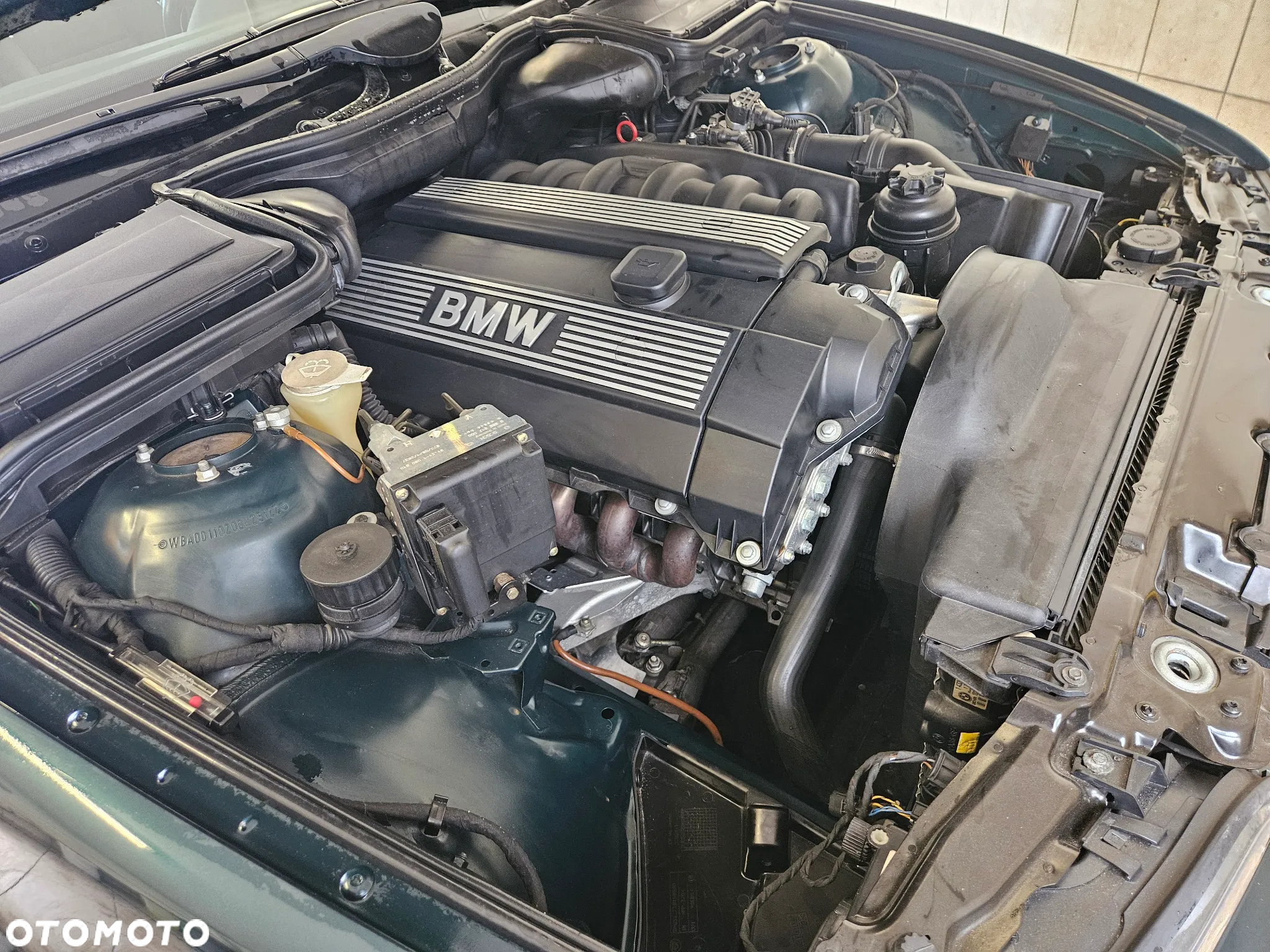 BMW Seria 5 520i - 7