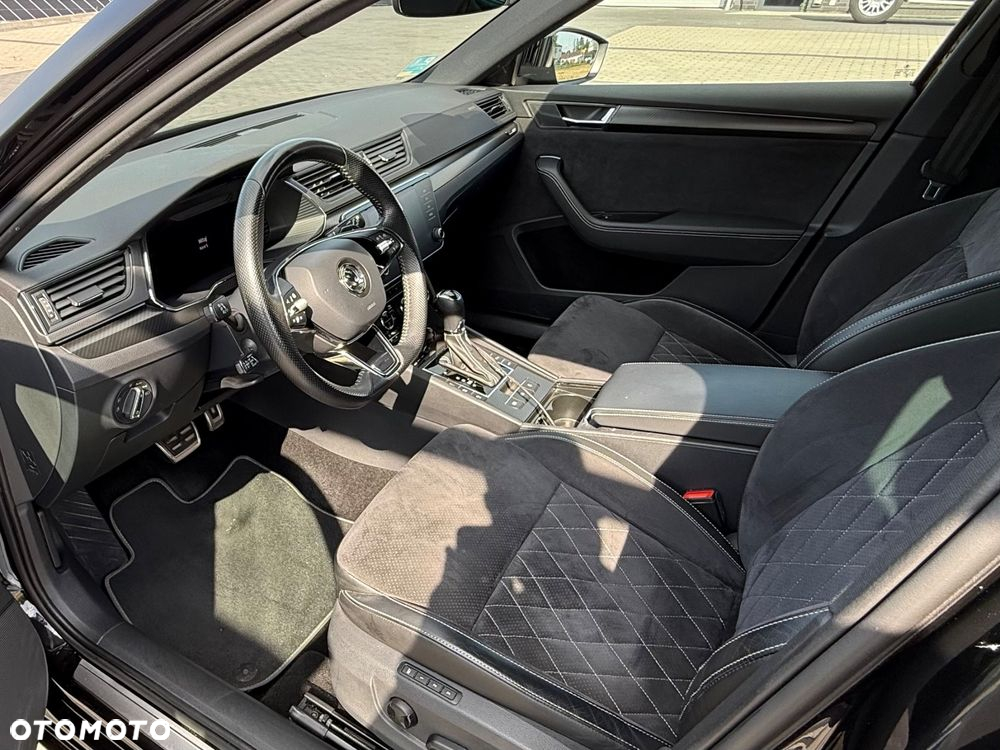 Skoda Superb 2.0 TSI 4x4 Sportline DSG - 8