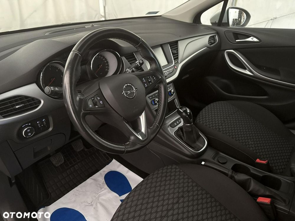 Opel Astra - 14