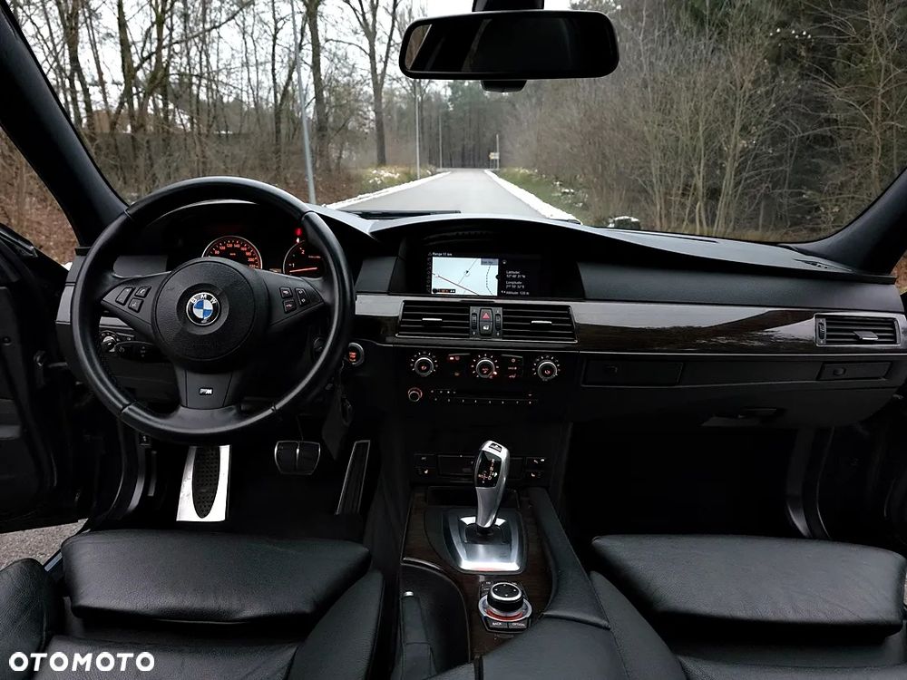 BMW Seria 5 530d Sport-Aut Edition Sport - 26