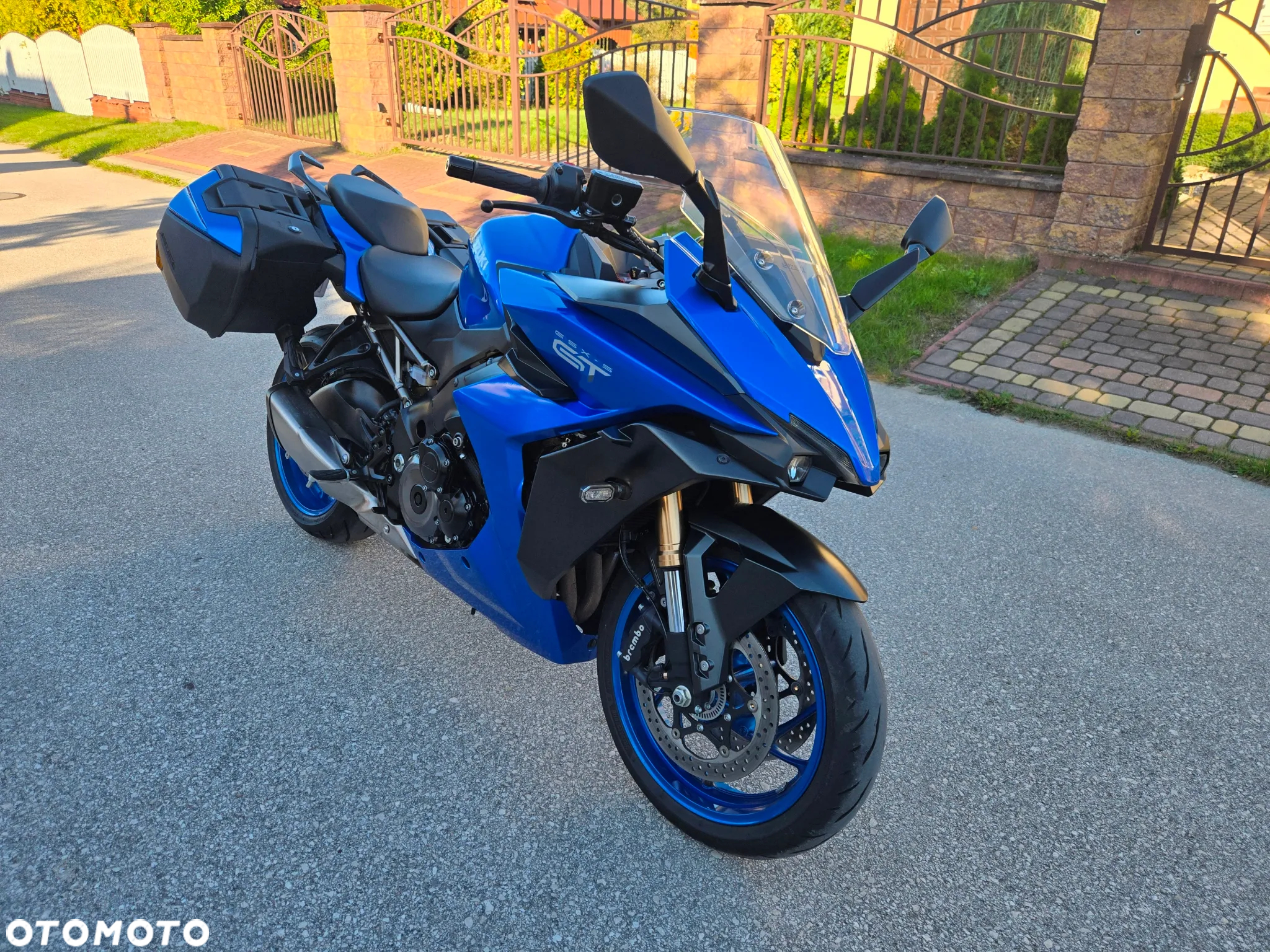 Suzuki GSX - 5